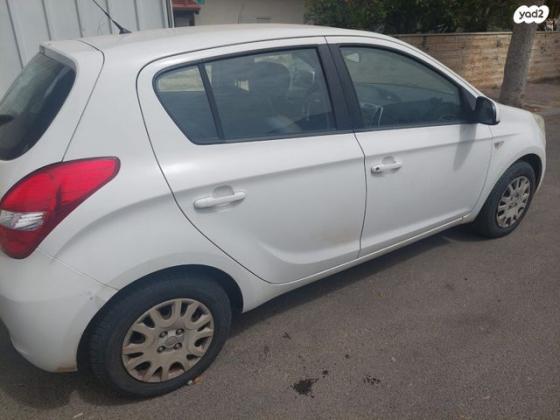 יונדאי i20 Inspire אוט' 1.4 (100 כ"ס) [2009-2015] בנזין 2012 למכירה בעפולה