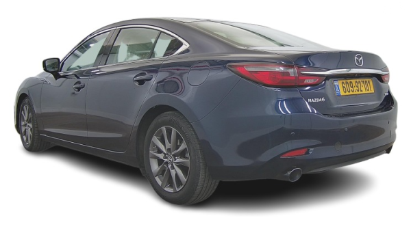 מאזדה g Luxury סדאן אוט' 2.0 (165 כ"ס) בנזין 2020 למכירה בחולון