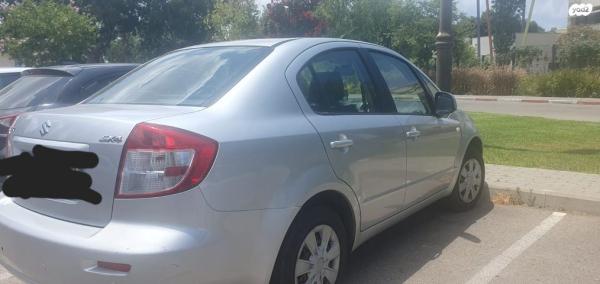 סוזוקי SX4 GLA סדאן אוט' 1.6 (119 כ"ס) בנזין 2010 למכירה בקרית ביאליק