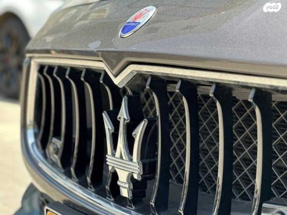 מזראטי גיבלי אוט' 3.0 (330 כ''ס) בנזין 2015 למכירה בתל אביב יפו