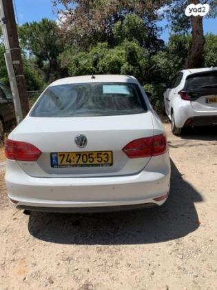 פולקסווגן ג'טה Trendline אוט' 1.2 (105 כ"ס) בנזין 2015 למכירה בחיפה