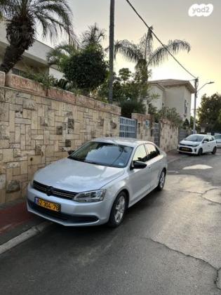 פולקסווגן ג'טה Trendline אוט' 1.4 (122 כ''ס) [2008-2011] בנזין 2011 למכירה בנס ציונה