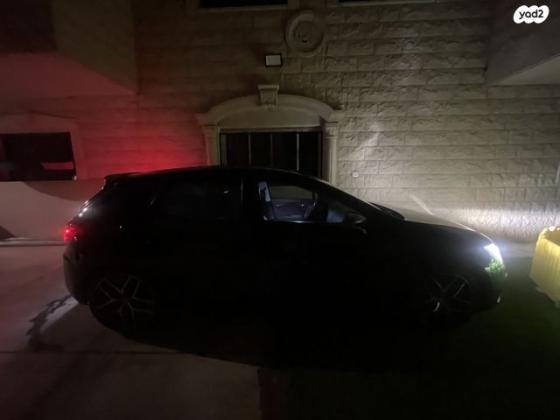 סיאט לאון FR FL אוט' 5 דל' 1.4 (150 כ"ס) בנזין 2017 למכירה בסח'נין