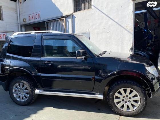 מיצובישי פג'רו קצר 4X4 Dakar אוט' 5 מק' 3.8 (249 כ''ס) בנזין 2009 למכירה בתל אביב יפו