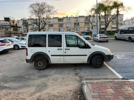 פורד טורנאו קונקט קצר S ידני דיזל 1.8 (90 כ"ס) דיזל 2005 למכירה בפתח תקווה