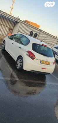 פיג'ו 208 Access אוט' 1.2 (110 כ"ס) בנזין 2016 למכירה בתל אביב יפו