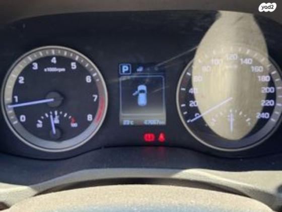 יונדאי טוסון Premium אוט' בנזין 2.0 (155 כ"ס) בנזין 2017 למכירה בפתח תקווה