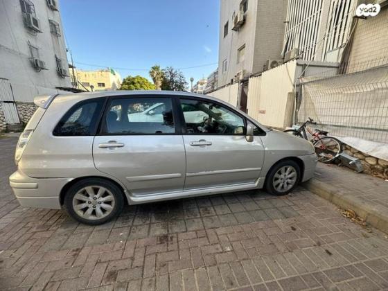 סוזוקי ליאנה GLX הצ'בק אוט' 1.6 (107 כ''ס) בנזין 2006 למכירה באשדוד