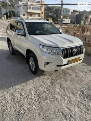 טויוטה לנד קרוזר קצר 4X4 Luxury אוט' דיזל 2.8 (177 כ"ס) דיזל 2019 למכירה בנצרת