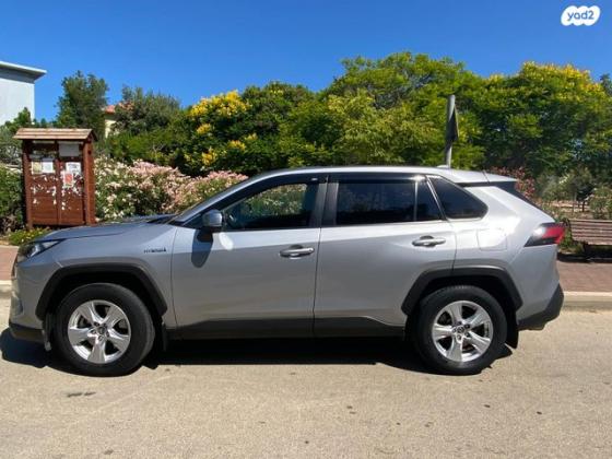 טויוטה RAV4 הייבריד E-xperience הייבריד 5 דל' אוט' 2.5 (178 כ''ס) בנזין 2019 למכירה בבת חן