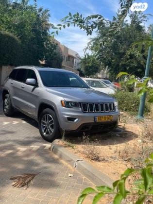 ג'יפ / Jeep גרנד צ'ירוקי 4X4 Laredo Plus אוט' 3.6 (286 כ''ס) בנזין 2021 למכירה בגדרה