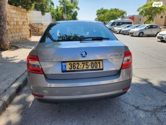 סקודה אוקטביה Exclusive אוט' 1.4 (150 כ"ס) בנזין 2018 למכירה בנצרת