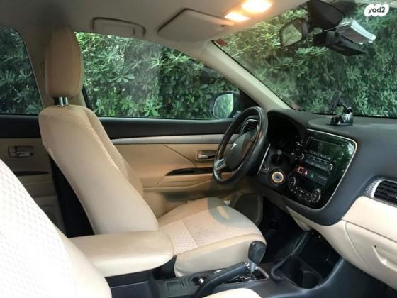 מיצובישי אאוטלנדר Instyle אוט' 7 מק' 2.0 (150 כ"ס) בנזין 2013 למכירה במודיעין מכבים רעות
