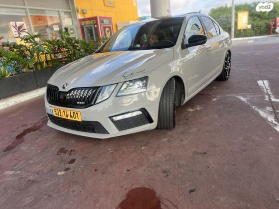 סקודה אוקטביה RS RS אוט' 2.0 (245 כ"ס) בנזין 2019 למכירה ברמלה