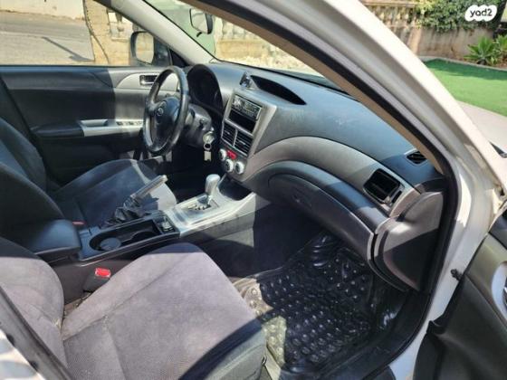 סובארו B3 סדאן RX אוט' 1.5 (107 כ"ס) בנזין 2009 למכירה בחיפה