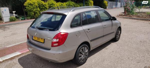 סקודה פאביה ספייס Ambiente אוט' 1.2 (105 כ''ס) בנזין 2010 למכירה בבלפוריה