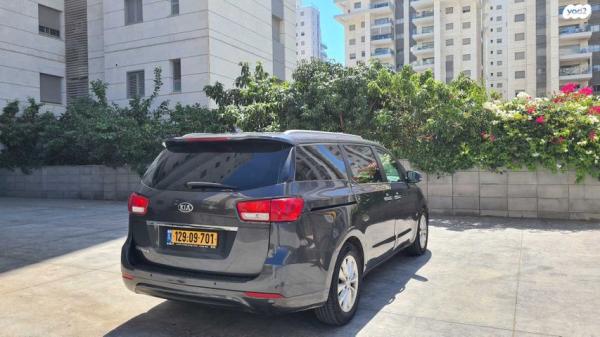 קיה קרניבל EX אוט' 8 מק' 3.3 (276 כ"ס) בנזין 2017 למכירה בחולון