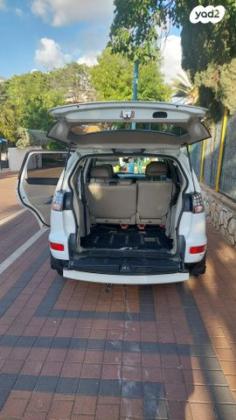 מיצובישי אאוטלנדר 4X4 Comfort אוט' 7 מק' 2.4 (170 כ"ס) [2010-2012] בנזין 2010 למכירה בחדרה