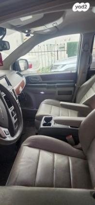 קרייזלר גראנד וויאג'ר Touring אוט' 7 מק' 3.8 (193 כ"ס) בנזין 2008 למכירה בכפר כנא