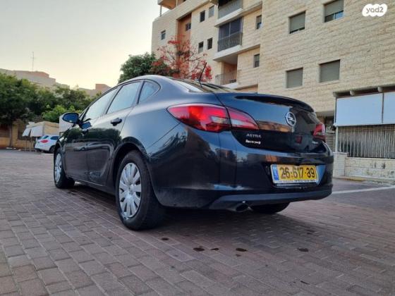אופל אסטרה Berlina Enjoy סדאן אוט' 1.4 (140 כ"ס) בנזין 2016 למכירה בכרמיאל