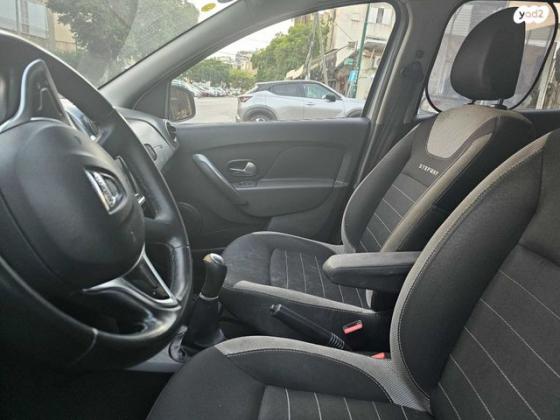 דאצ'יה סנדרו Stepway Laureate ידני טורבו דיזל 1.5 (95 כ''ס) דיזל 2020 למכירה בהרצליה