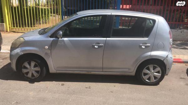 דייהטסו סיריון CX אוט' מהודר 1.3 (87 כ''ס) בנזין 2008 למכירה בנתניה