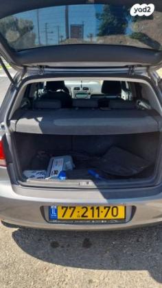 פולקסווגן גולף Trendline ידני 5 דל' 1.6 (102 כ"ס) בנזין 2010 למכירה בעכו