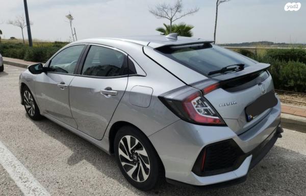הונדה סיוויק האצ'בק החדשה Comfort אוט' 1.0 (126 כ''ס) בנזין 2018 למכירה בראש העין