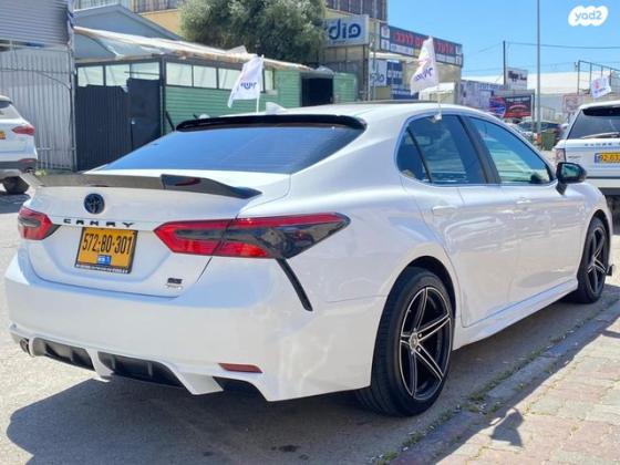 טויוטה קאמרי SE הייבריד אוט' 4 דל' 2.5 (211 כ''ס) בנזין 2018 למכירה באילת