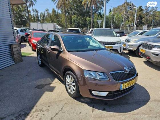 סקודה אוקטביה Style אוט' 1.2 (110 כ"ס) בנזין 2015 למכירה בכפר יונה