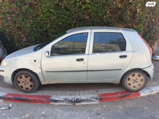 פיאט פונטו ספייס (דור II) Dynamic אוט' 1.2 (80 כ''ס) בנזין 2004 למכירה בהרצליה