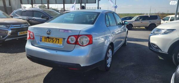 פולקסווגן ג'טה Manager אוט' 1.6 (102 כ''ס) בנזין 2010 למכירה ברכסים