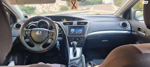 הונדה סיוויק האצ'בק החדשה Comfort אוט' 1.8 (142 כ''ס) בנזין 2017 למכירה באלעד