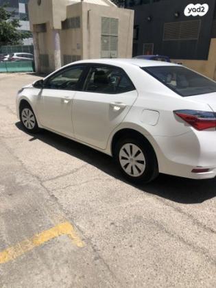 טויוטה קורולה Sun אוט' 1.6 (132 כ"ס) בנזין 2017 למכירה בתל אביב יפו