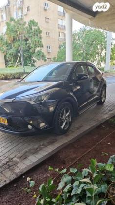 טויוטה C-HR Club הייבריד אוט' 1.8 (98 כ''ס) בנזין 2019 למכירה במודיעין מכבים רעות