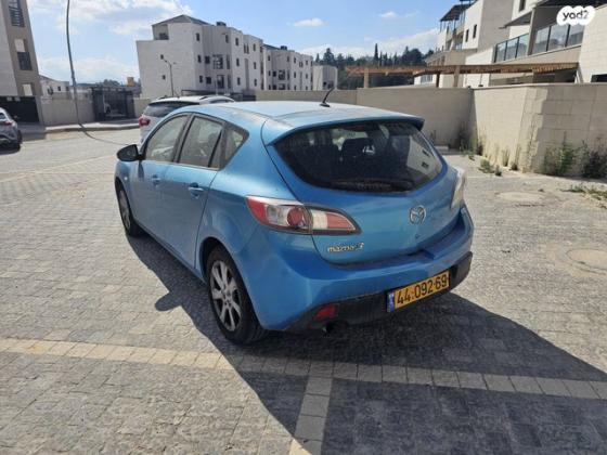 מאזדה j Sport Comfort הצ'בק אוט' 1.6 (105 כ''ס) בנזין 2009 למכירה במגדל העמק