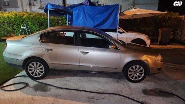 פולקסווגן פאסאט Comfortline אוט' 2.0 (150 כ''ס) בנזין 2007 למכירה ברמלה
