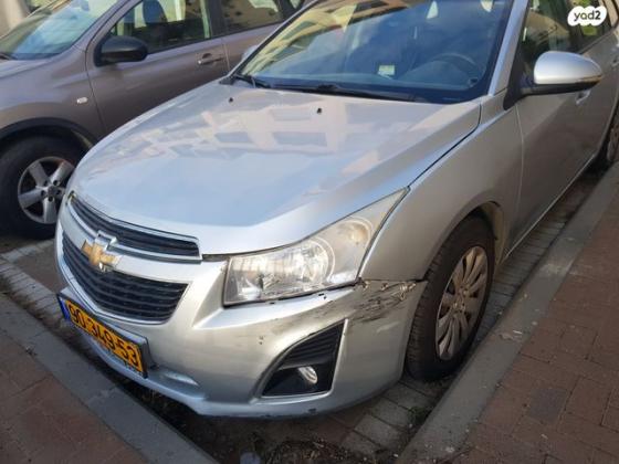 שברולט קרוז LT סטיישן אוט' 1.8 (141 כ"ס) בנזין 2013 למכירה באלעד