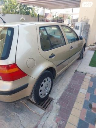 פולקסווגן גולף Comfortline אוט' 5 דל' 1.6 (102 כ''ס) [1999-2004] בנזין 2003 למכירה בערערה