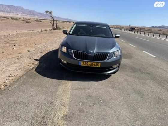 סקודה אוקטביה Ambition אוט' 1.4 (150 כ''ס) בנזין 2017 למכירה בכפר סבא