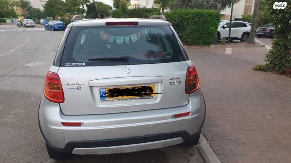 סוזוקי SX4 GLA הצ'בק אוט' 1.6 (120 כ"ס) בנזין 2012 למכירה בקרית אתא