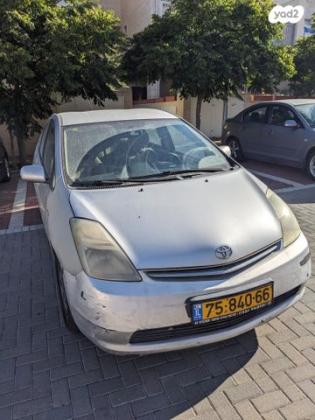 טויוטה פריוס GLI הייבריד אוט' 1.5 (76 כ"ס) בנזין 2008 למכירה באפרת