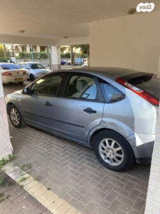 פורד פוקוס Trend-X הצ'בק אוט' 1.6 (100 כ''ס)(*) בנזין 2006 למכירה בפתח תקווה