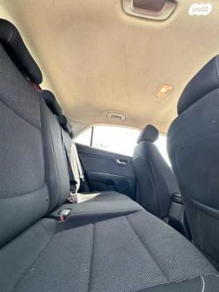 קיה ריו GX הצ'בק אוט' 1.4 (100 כ"ס) בנזין 2017 למכירה בראשון לציון