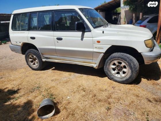 מיצובישי פג'רו ארוך 4X4 GLX אוט' דיזל 7 מק' 2.8 (125 כ''ס) דיזל 2000 למכירה ביקנעם