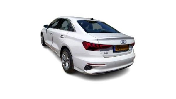 אאודי A3 Adv Comfort אוט' 1.5 (150 כ''ס) בנזין 2023 למכירה ב
