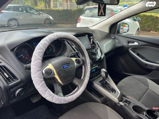פורד פוקוס Trend סטיישן אוט' 1.6 (125 כ''ס) בנזין 2014 למכירה בחיפה