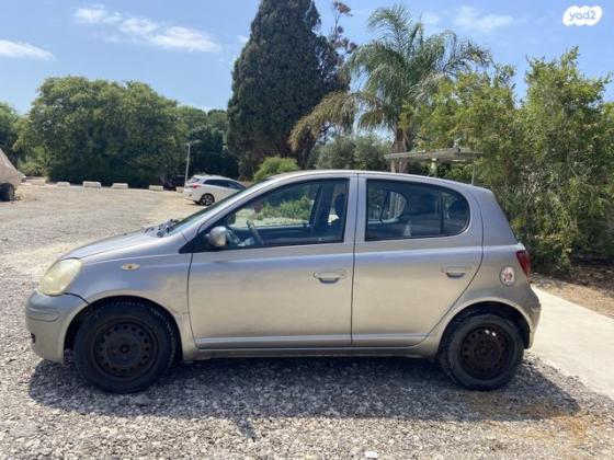 טויוטה יאריס Sol אוט' 1.3 (87 כ''ס) בנזין 2005 למכירה בהחותרים