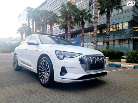 אאודי E-tron 4X4 Advanced Luxury אוט' חשמלי (408 כ''ס) חשמלי 2022 למכירה בחיפה