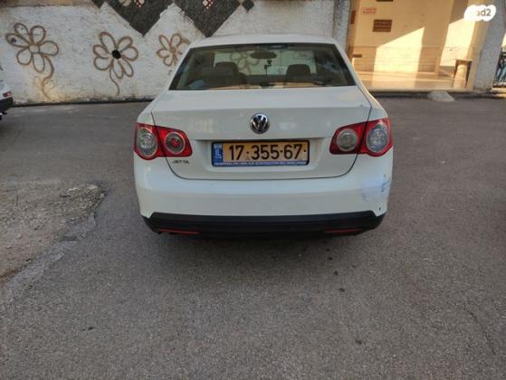 פולקסווגן ג'טה Trendline אוט' 1.6 (102 כ''ס) בנזין 2008 למכירה בטבריה